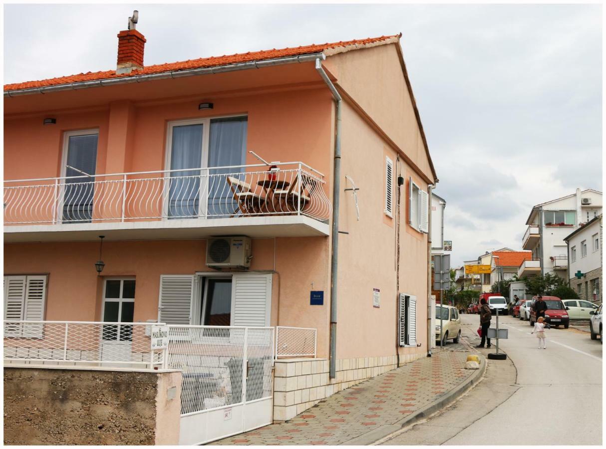 Apartman Loretta Primošten Dış mekan fotoğraf