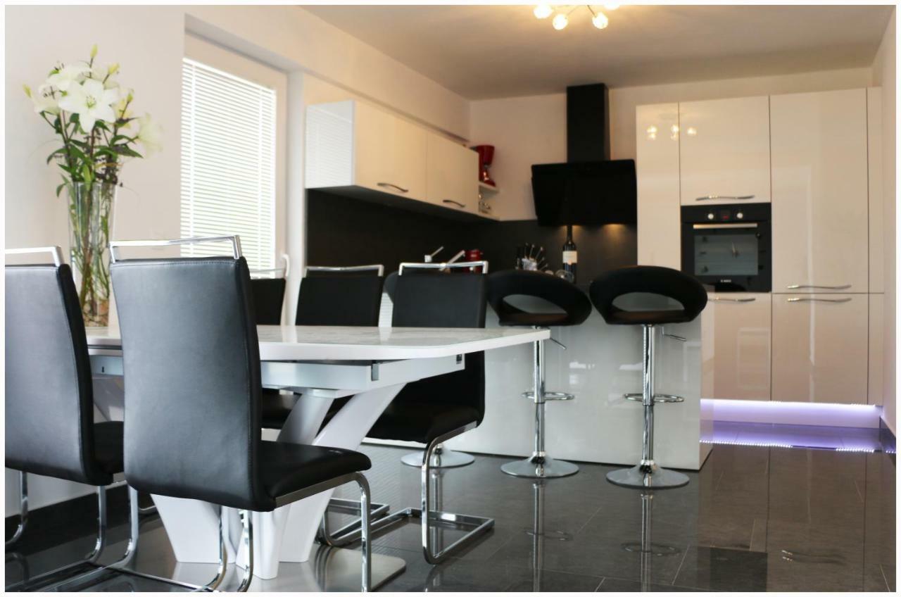 Apartman Loretta Primošten Dış mekan fotoğraf